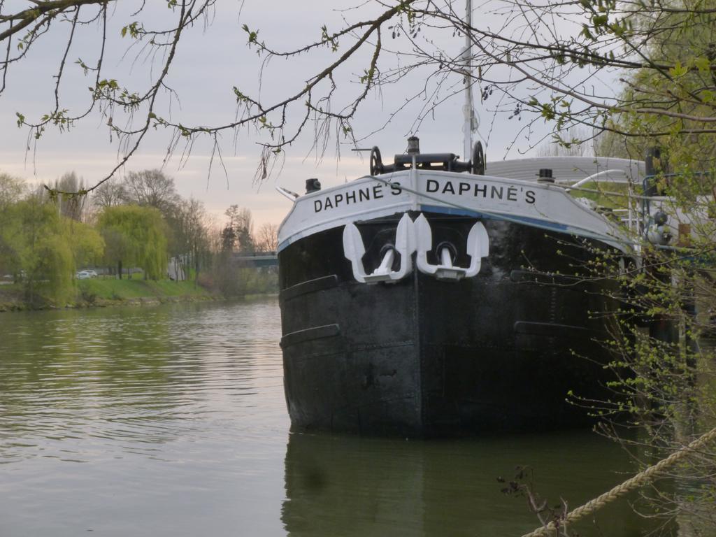 Peniche Daphne'S Bed & Breakfast Auvers-sur-Oise Exterior photo